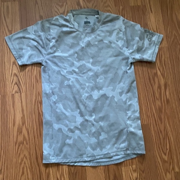 💖MEGA SALE💖Adidas & Abercrombie & Fitch 3 Men’s T-Shirts Set ALSU00423 - Picture 3 of 9